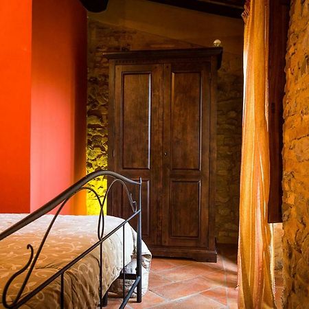 Rustico In Pietra Villa Chianni Bagian luar foto