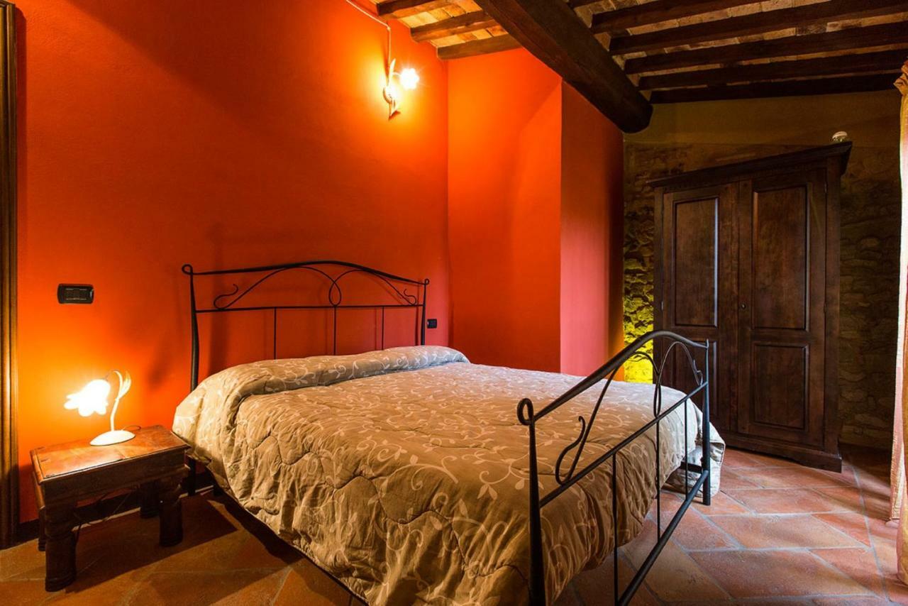 Rustico In Pietra Villa Chianni Bagian luar foto