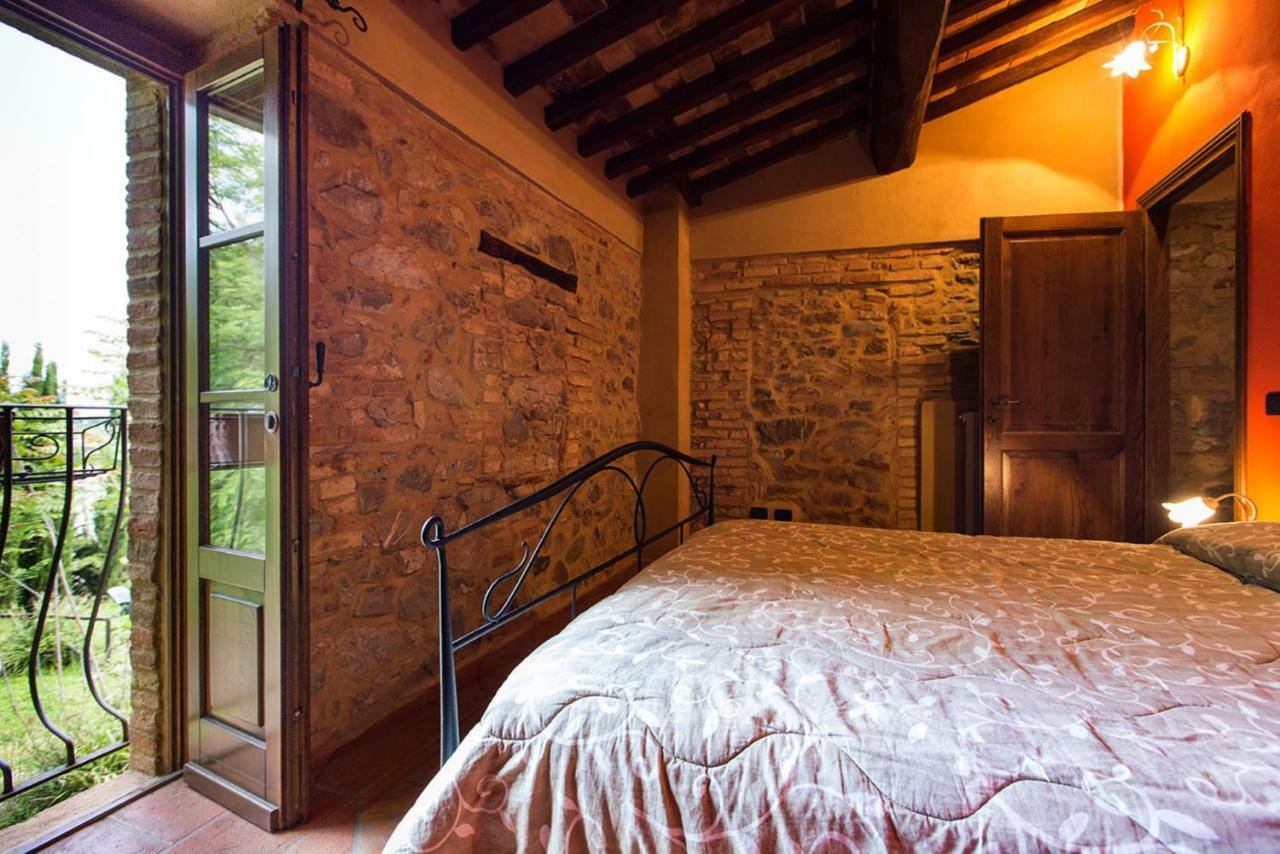 Rustico In Pietra Villa Chianni Bagian luar foto