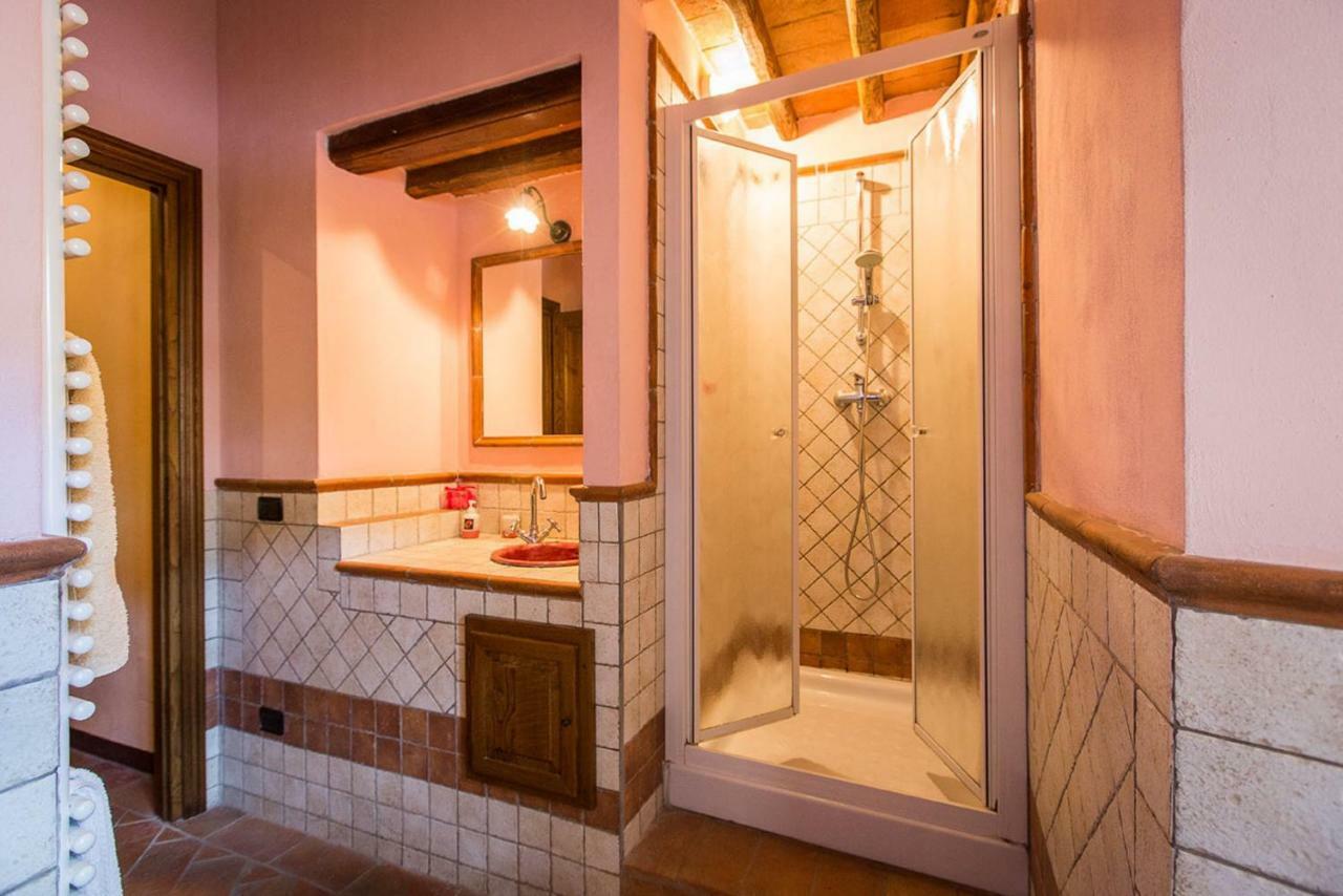 Rustico In Pietra Villa Chianni Bagian luar foto